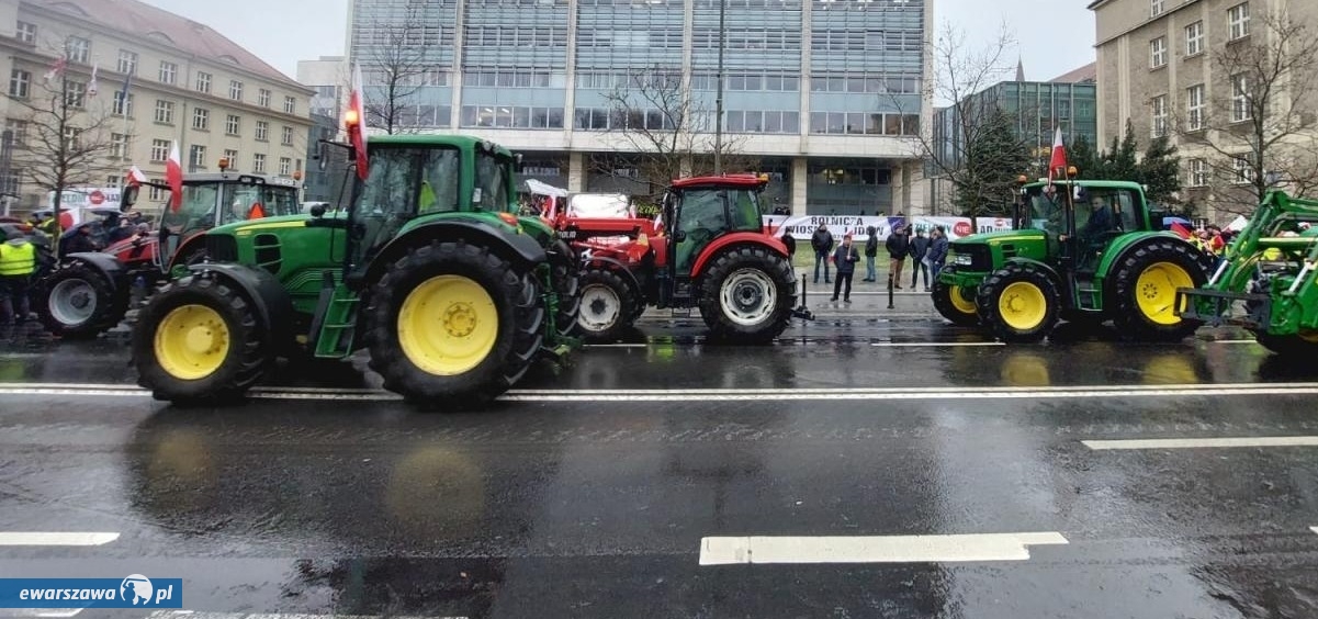 Rolnicy protestujący w Poznaniu | fot. Przemysław Łukaszyk/archiwum