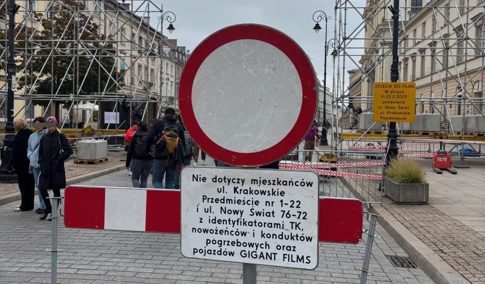 Krakowskie Przedmieście zamknięte przez plan "Lalki" | fot. Bartosz Pańczyk
