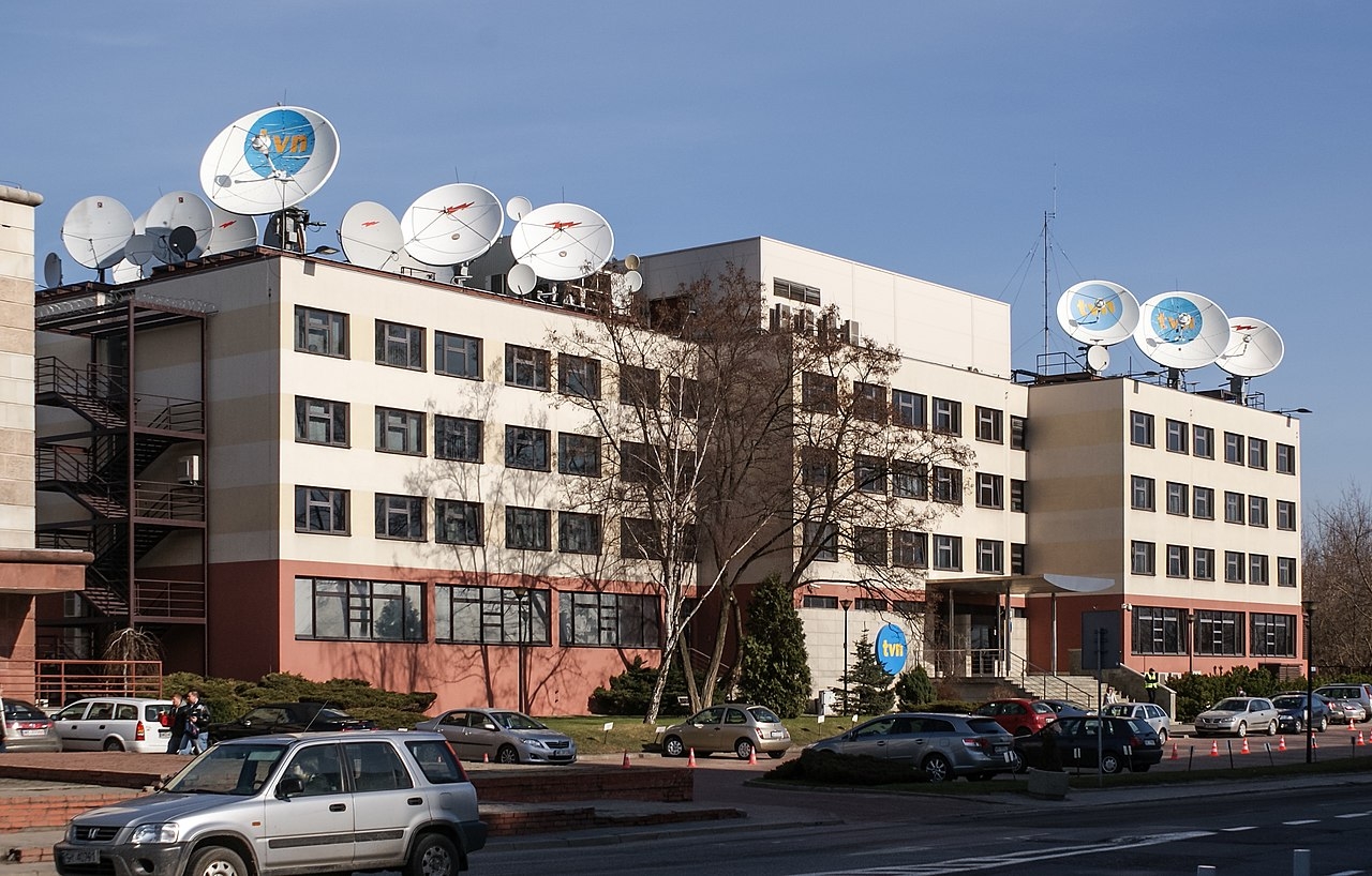 Główna siedziba telewizji TVN, ul. Augustówka 3, Warszawa | fot. Adam Kliczek, http://memoriesstay.com (CC-BY-SA-3.0)
