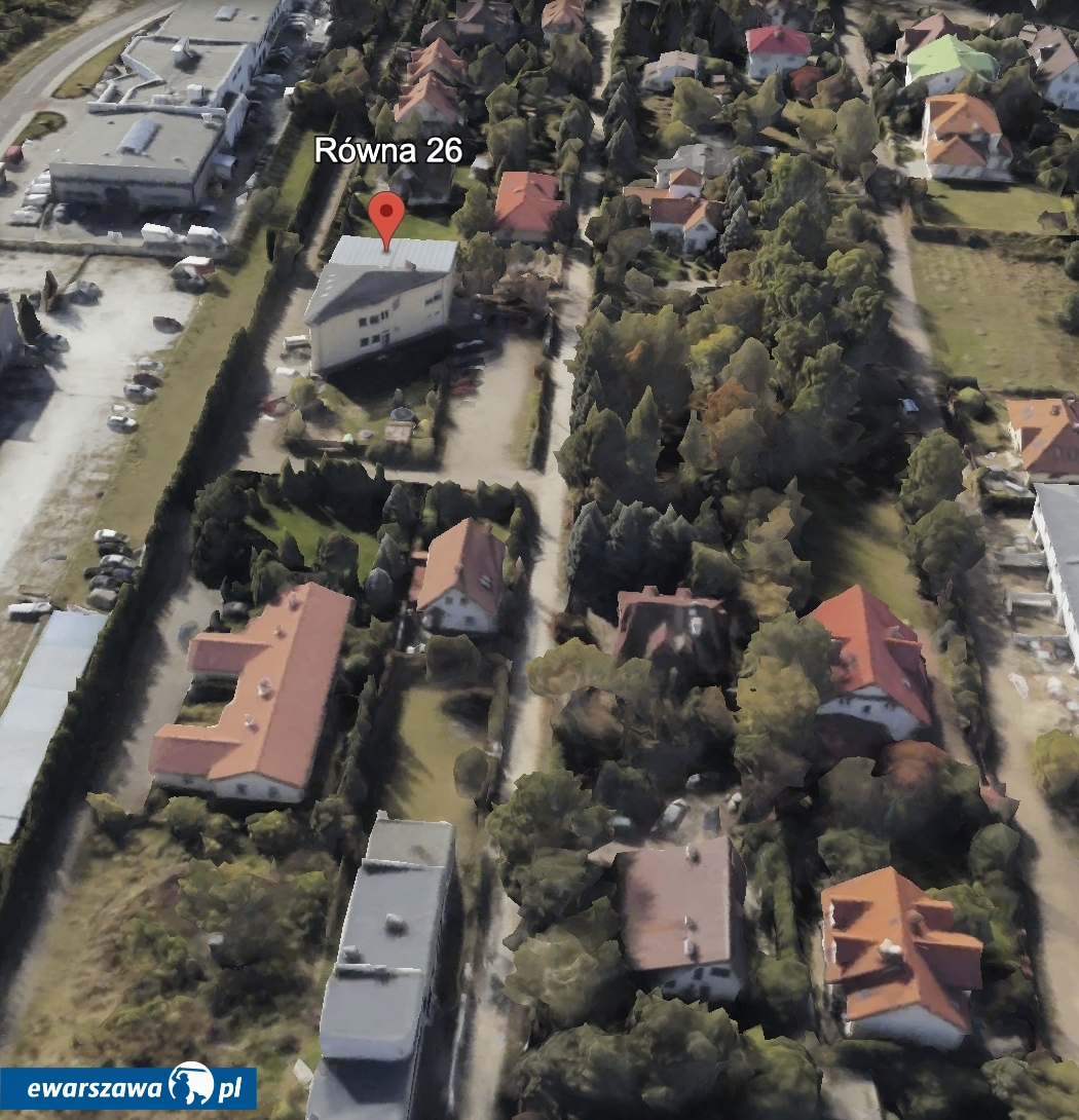 Szkoła mieści się przy ulicy Równej 26 | fot. Google Earth