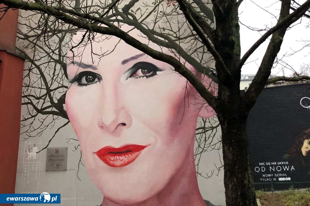 mural Kory na Nowym Świecie w Warszawie | fot. Bartosz Pańczyk