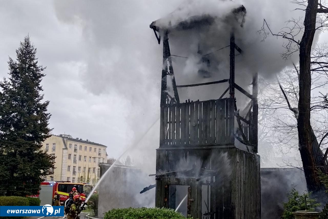 pożar dzwonnicy na Kamionku | fot. facebook.com/parafia.kamionek