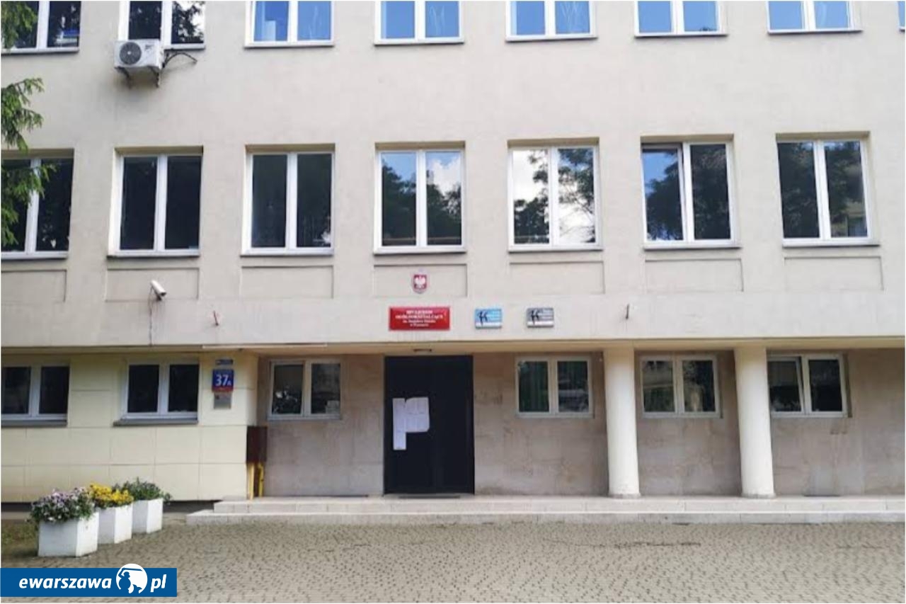 XIV Liceum Ogólnokształcące w Warszawie | fot. google stret view
