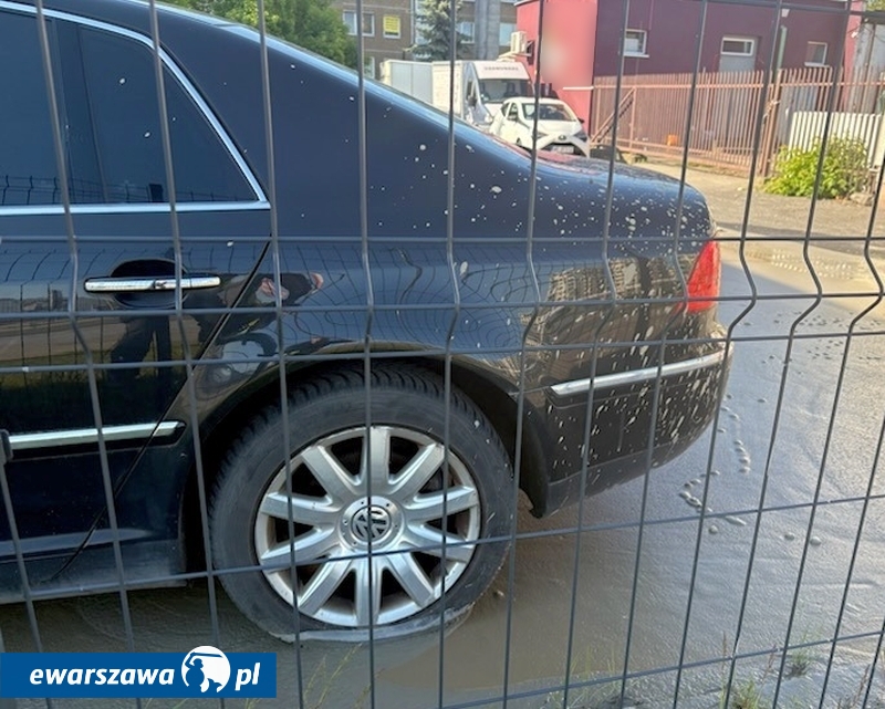 świeży beton na ul. Górczewskiej | fot. strazmiejska.waw.pl