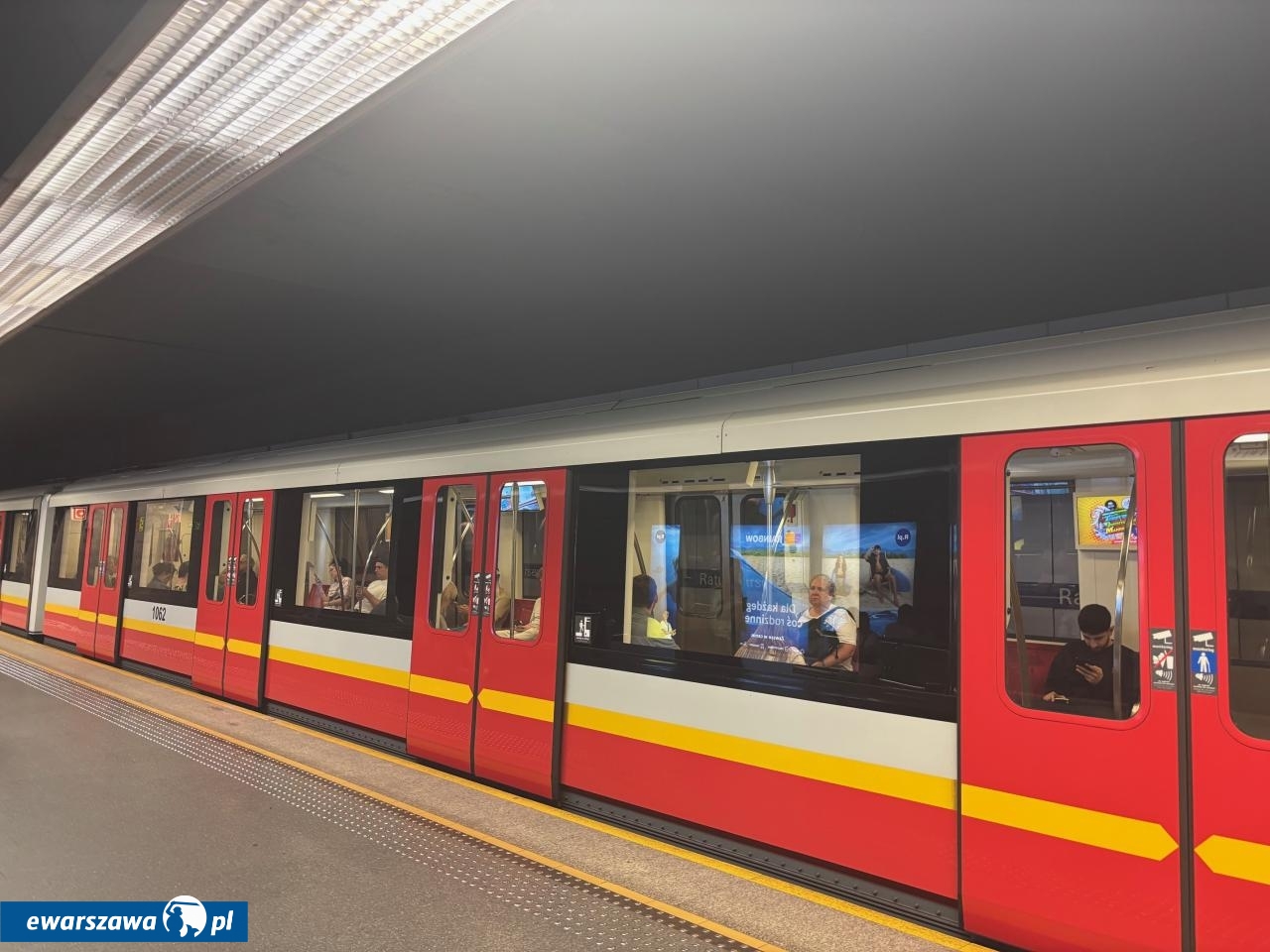 metro warszawskie | fot. Bartosz Pańczyk