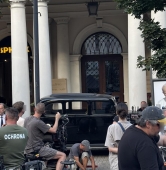 plan drugiego sezonu serialu "Gra z cieniem" na Krakowskim Przedmieściu | fot. Bartosz Pańczyk