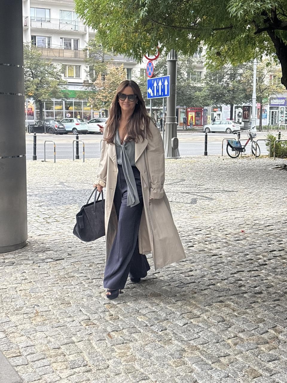 Kinga Rusin pod studiem "Dzień dobry TVN" | fot. Bartosz Pańczyk