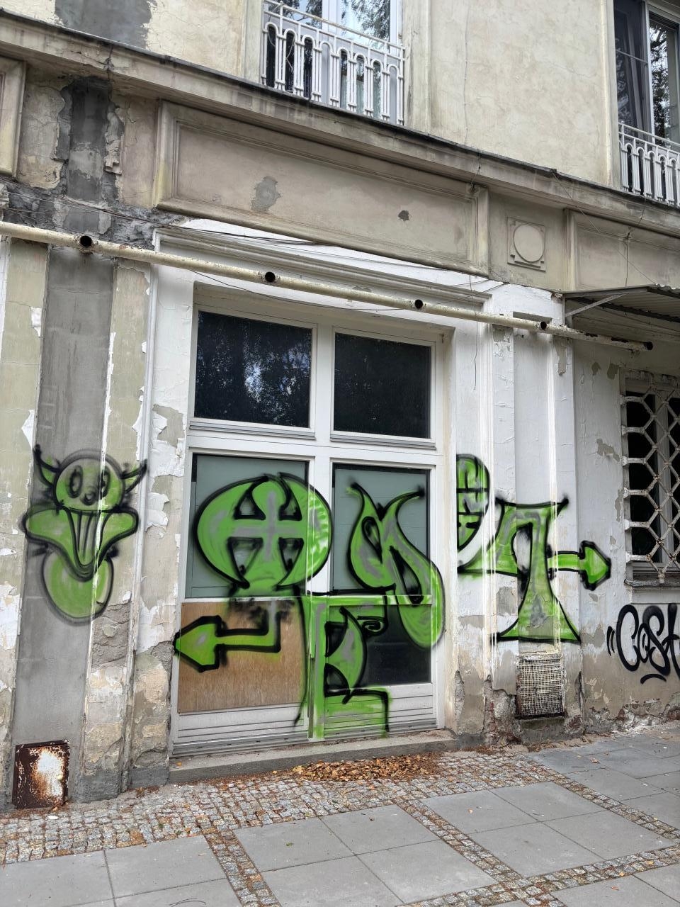 budynek przy ul. Bednarska 9 w Warszawie | fot. Bartosz Pańczyk