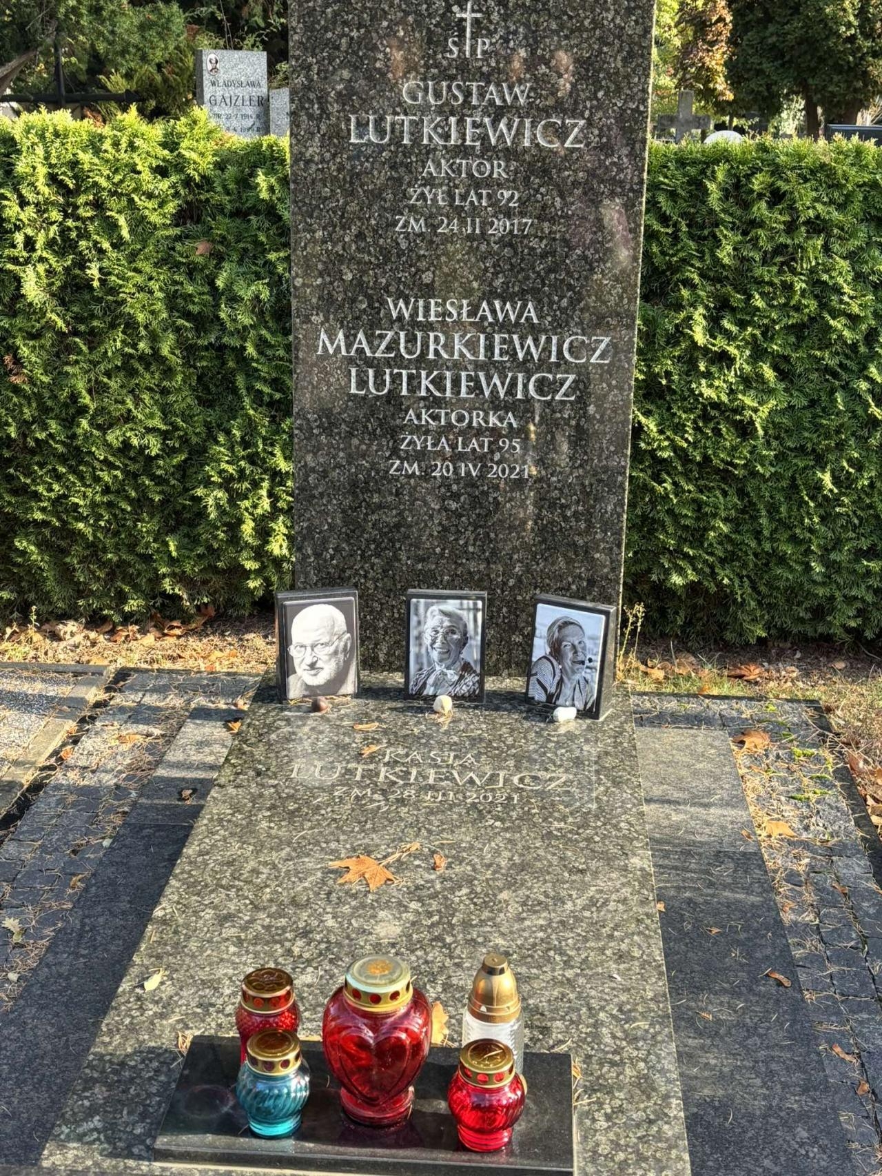 grób Gustawa Lutkiewicza | fot. Bartosz Pańczyk