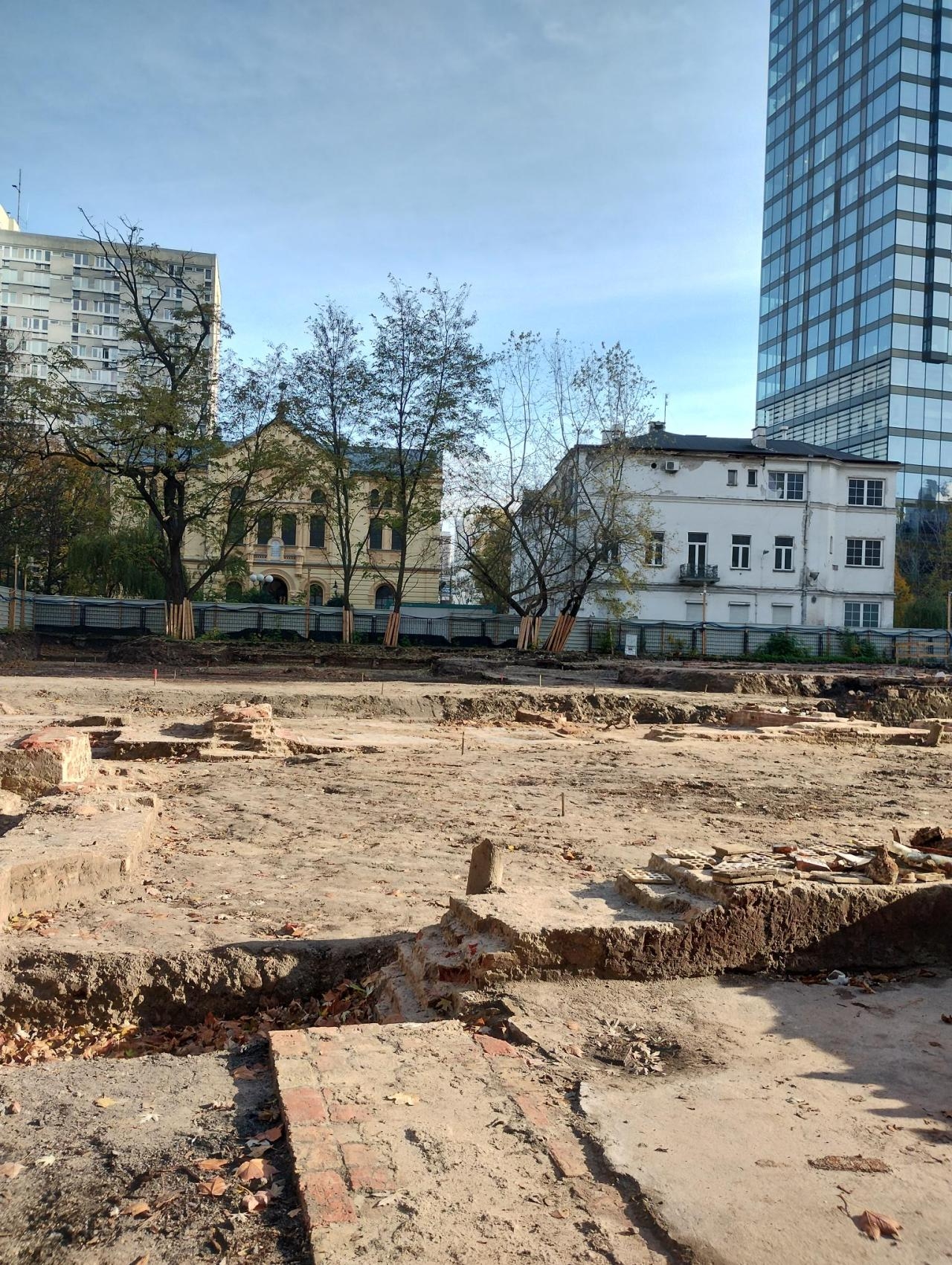 pozostałości po fabryce czekolady przy ul. Twardej w Warszawie | fot. facebook.com/stolecznykonserwatorzabytkow