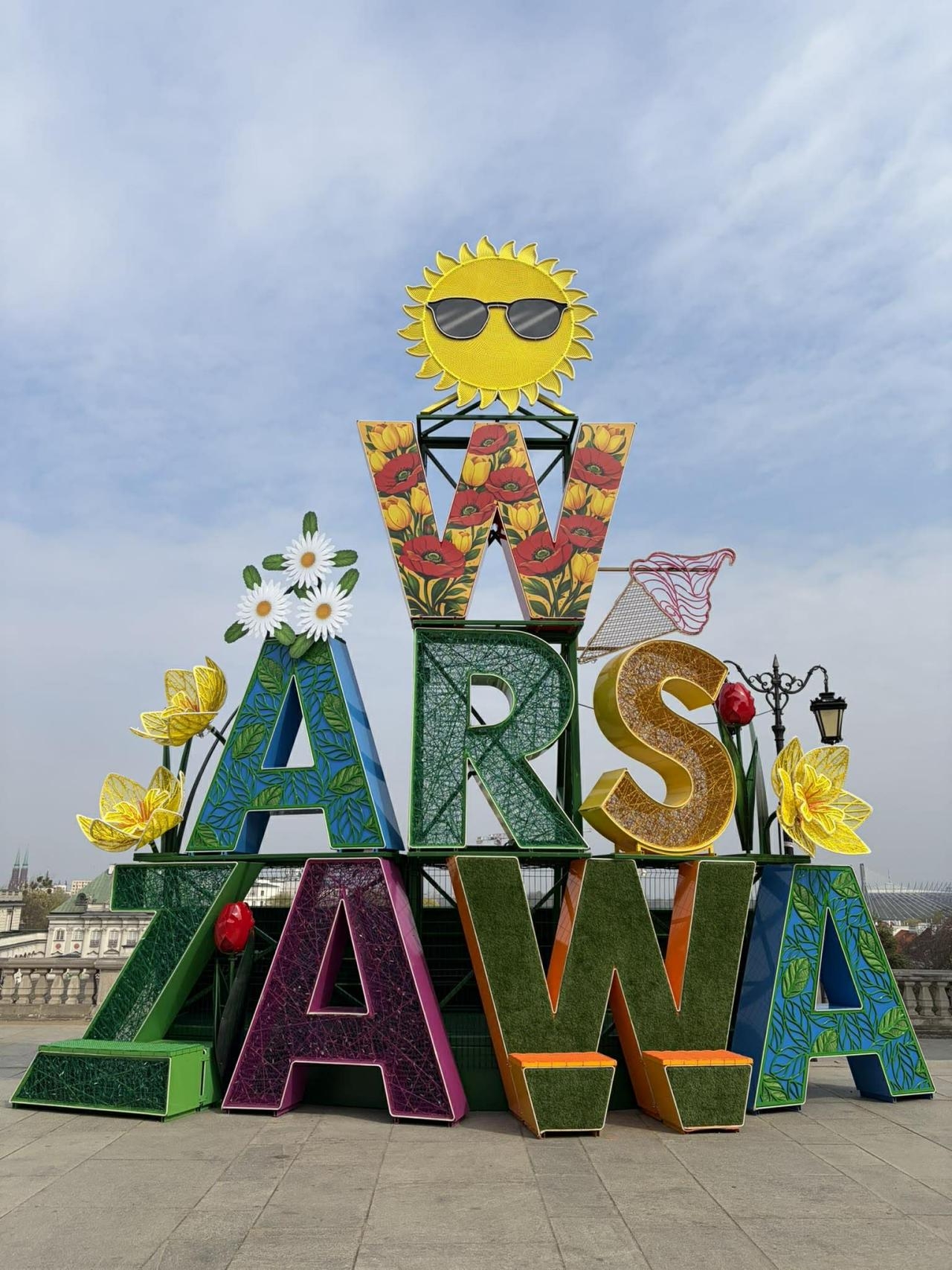 instalacja "Warszawa" | fot. Bartosz Pańczyk