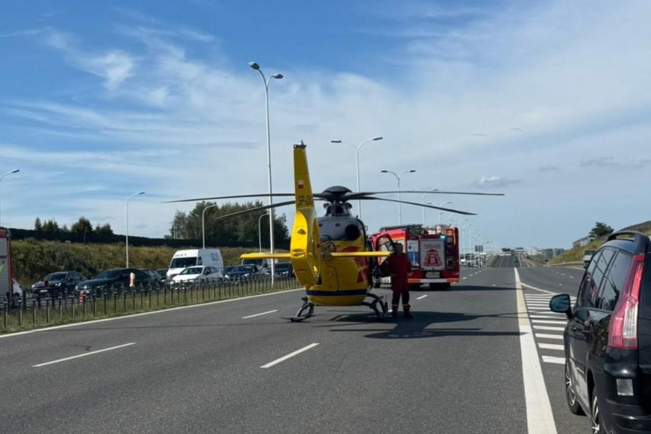 śmigłowiec LPR na S8 | fot. OSP Raszyn