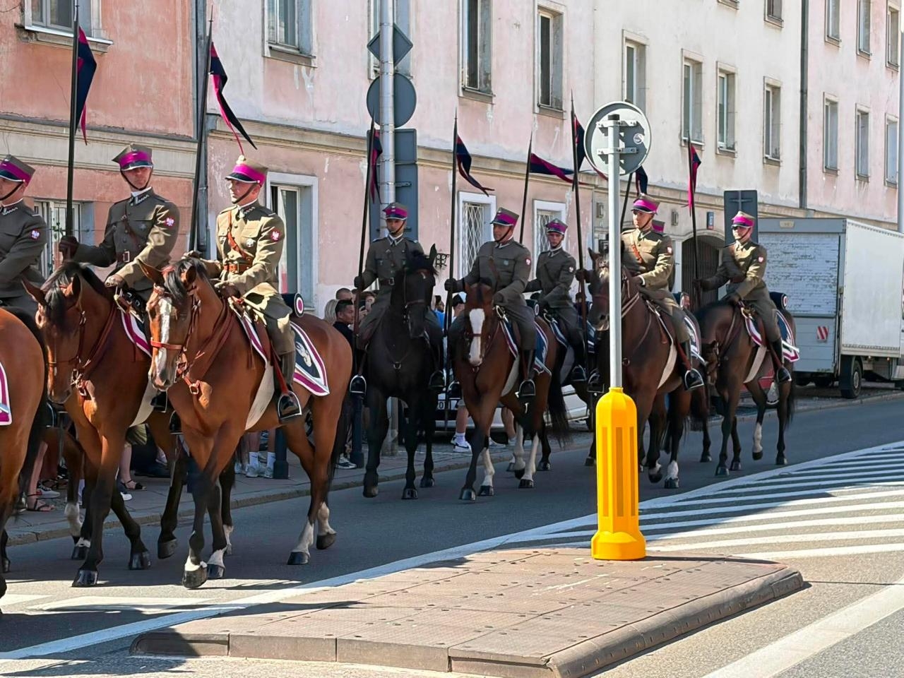 Defilada w Warszawie w Święto Wojska Polskiego | fot. Bartosz Pańczyk
